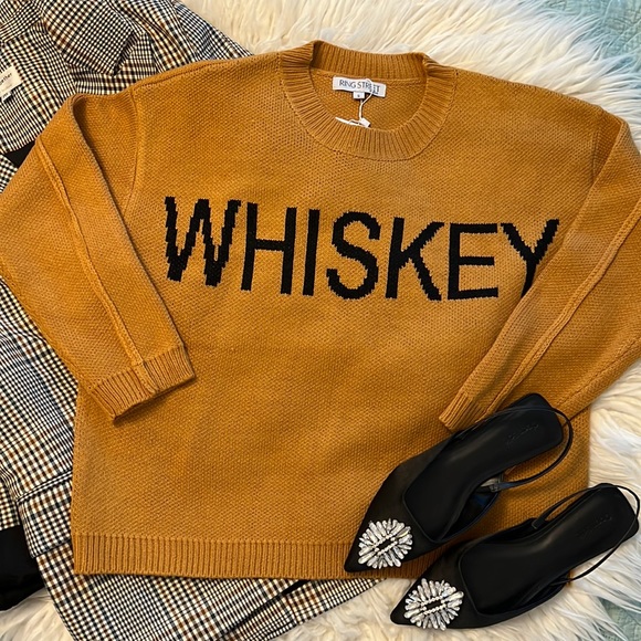 Ring Street Sweaters - NWT Ring Street Whiskey Sweater Sz S (but fits a medium)